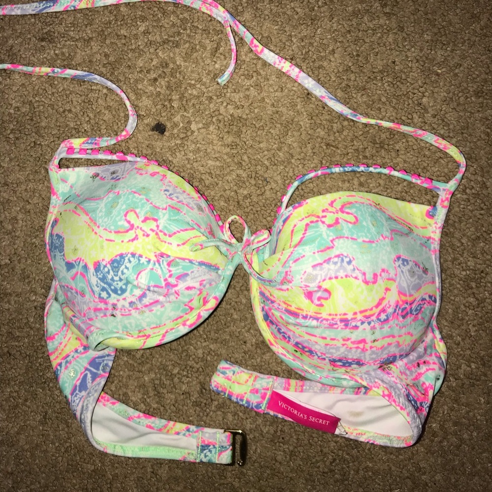 Bathing suit top